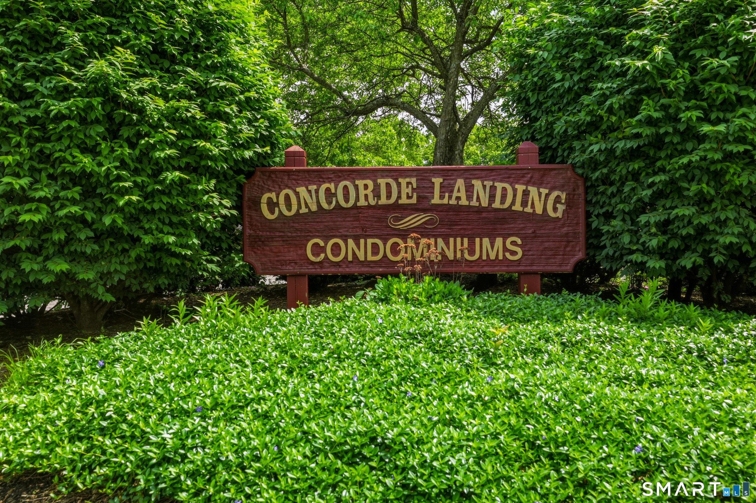 8 Concorde Way, Unit B5 Windsor Locks, CT 06096 - Photo 1 of 19