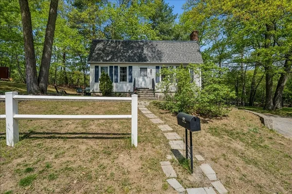 $550,000 | 90 Comet Road, Methuen, MA 01844