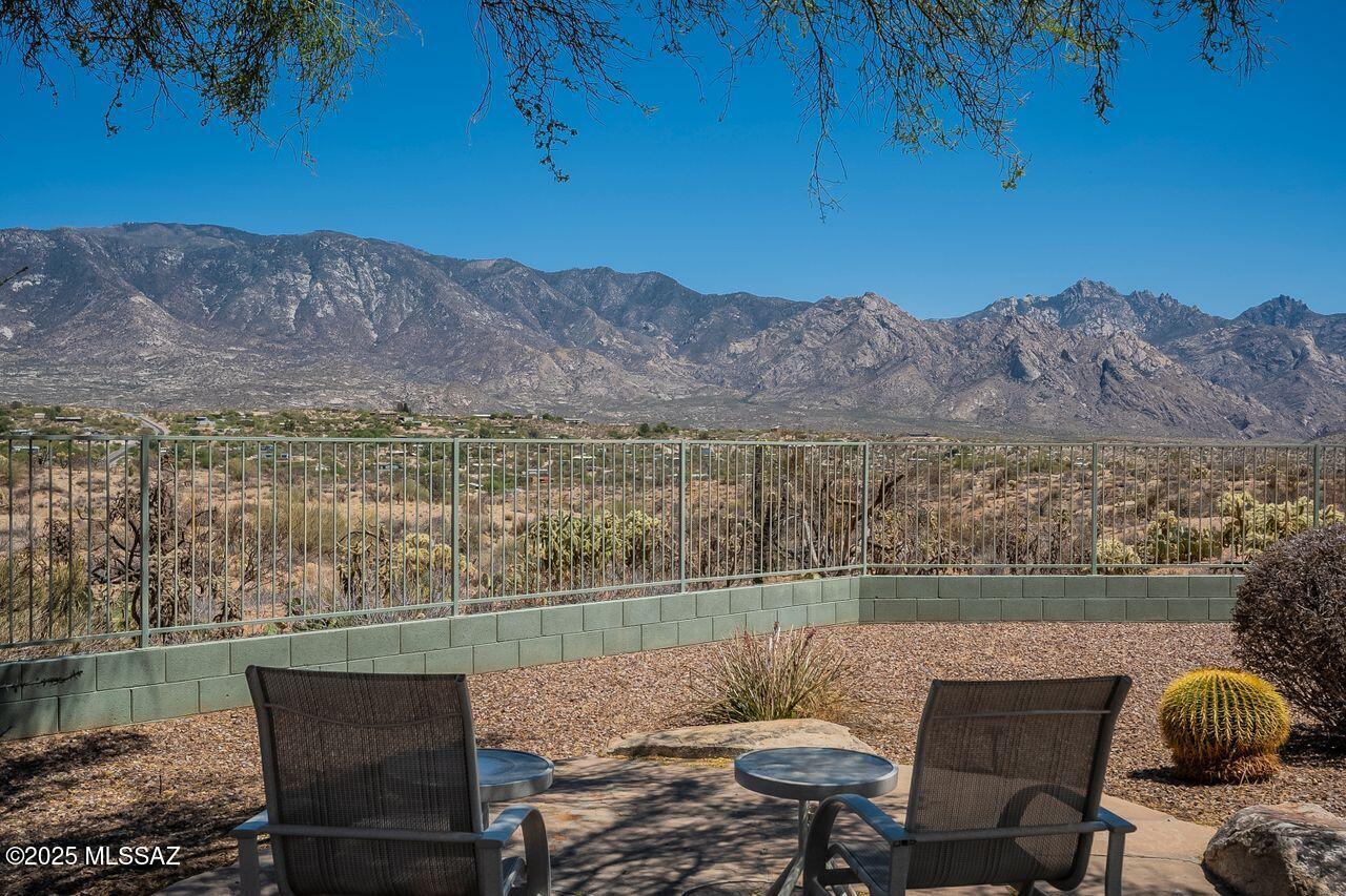 15114 North Rugged Lark Drive Tucson, AZ 85739 - Photo 4 of 49