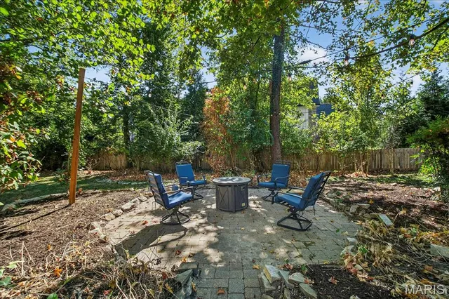 $575,000 | 1612 Dougherty Ferry Road, Kirkwood, MO 63122