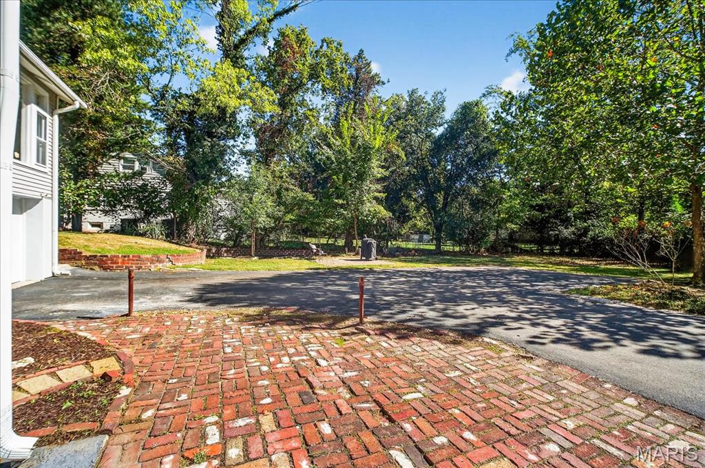 1612 Dougherty Ferry Road Kirkwood, MO 63122 - Photo 40 of 53