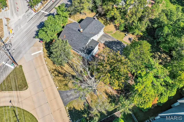 $575,000 | 1612 Dougherty Ferry Road, Kirkwood, MO 63122