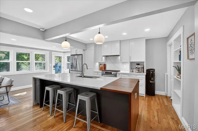 $575,000 | 1612 Dougherty Ferry Road, Kirkwood, MO 63122