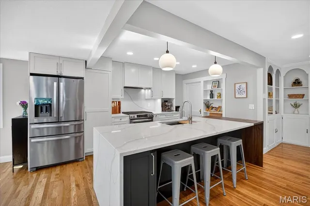 $575,000 | 1612 Dougherty Ferry Road, Kirkwood, MO 63122