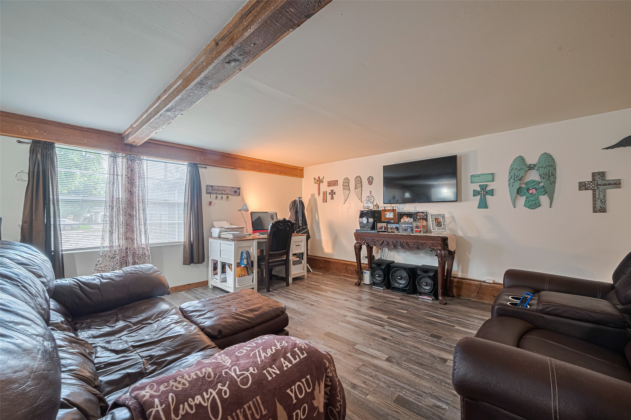 601 North Resident Street Wharton, TX 77488 - Photo 11 of 32