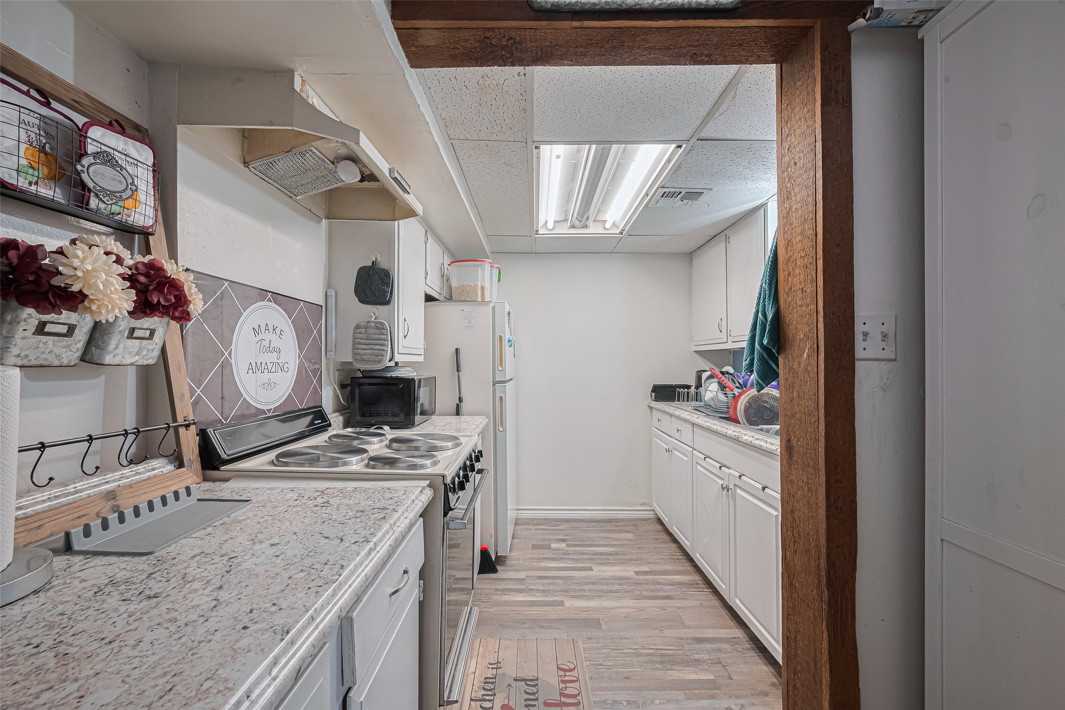 601 North Resident Street Wharton, TX 77488 - Photo 17 of 32