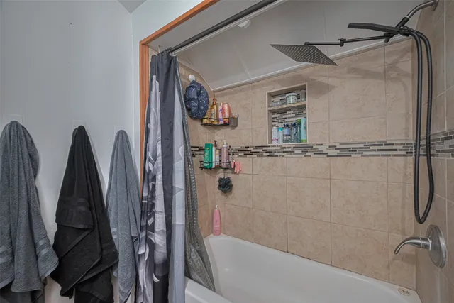 $89,000 | 601 North Resident Street, Wharton, TX 77488