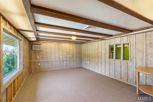 $319,000 | 1106 East Lafayette, Edina, MO 63537