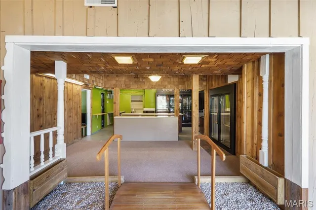 $319,000 | 1106 East Lafayette, Edina, MO 63537