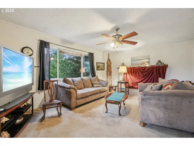 $459,900 | 780 Idylwood Drive Southeast, Salem, OR 97302