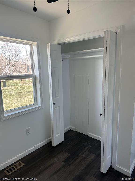 3413 Davison Road Flint, MI 48506 - Photo 16 of 16