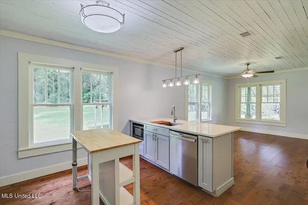 $199,000 | 873 Smith Co Road 142, Morton, MS 39117