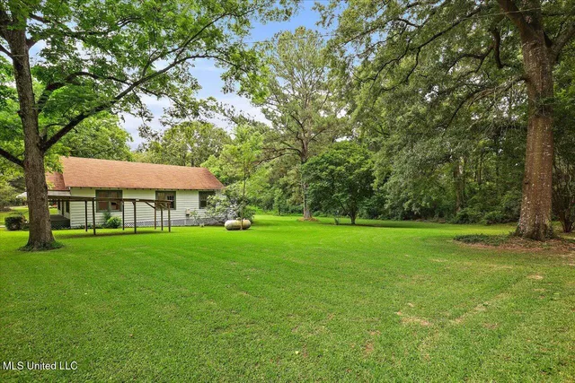 $199,000 | 873 Smith Co Road 142, Morton, MS 39117