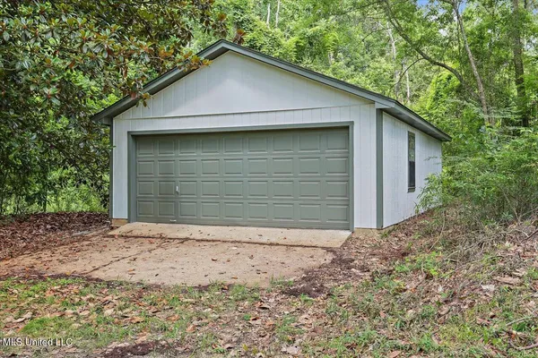 $199,000 | 873 Smith Co Road 142, Morton, MS 39117