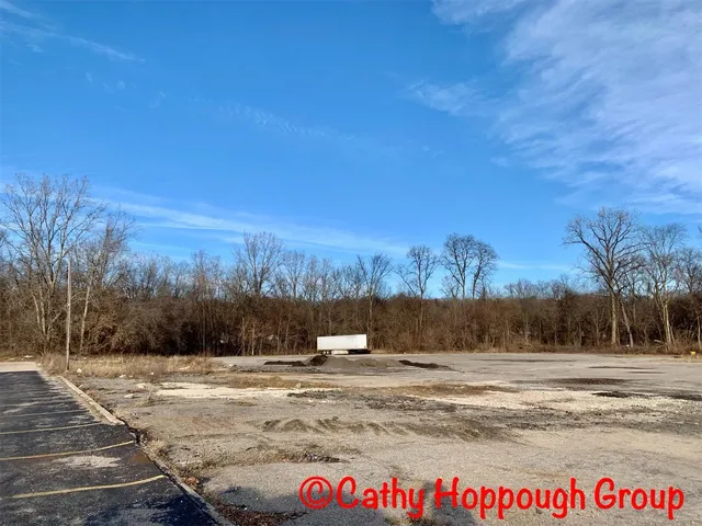 $499,000 | 428 West Lincoln Avenue, Ionia, MI 48846