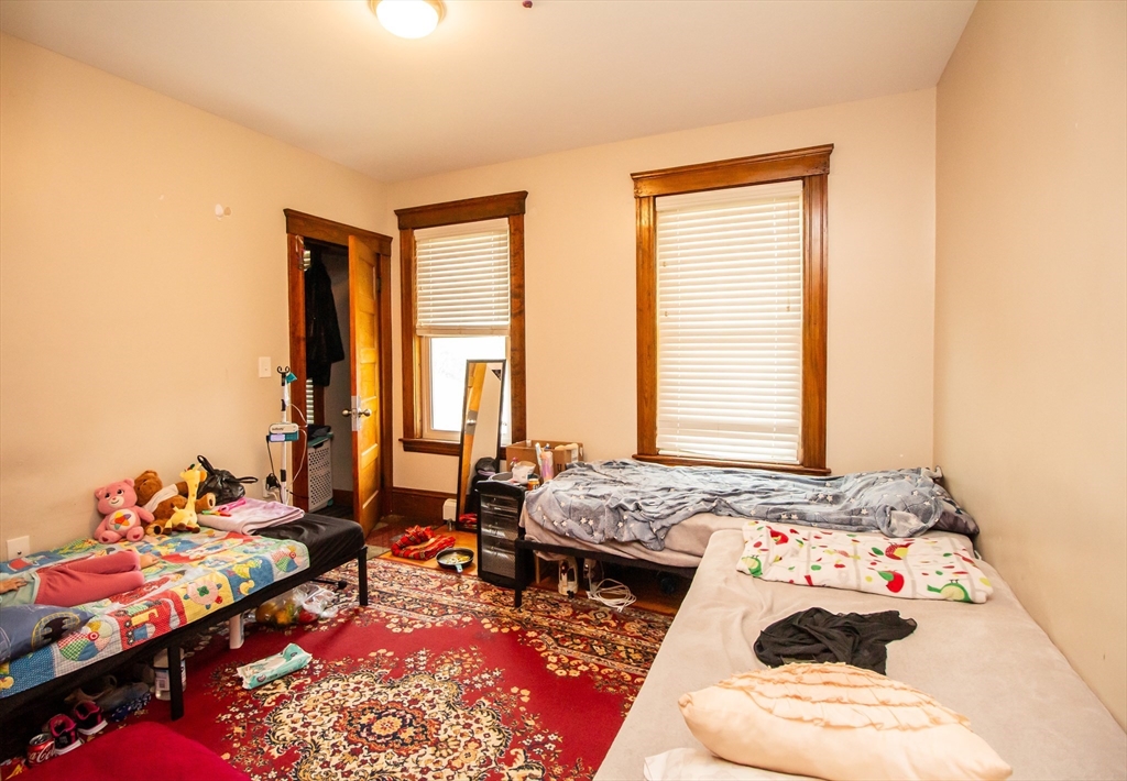 56 Cohasset Street Worcester, MA 01604 - Photo 22 of 33