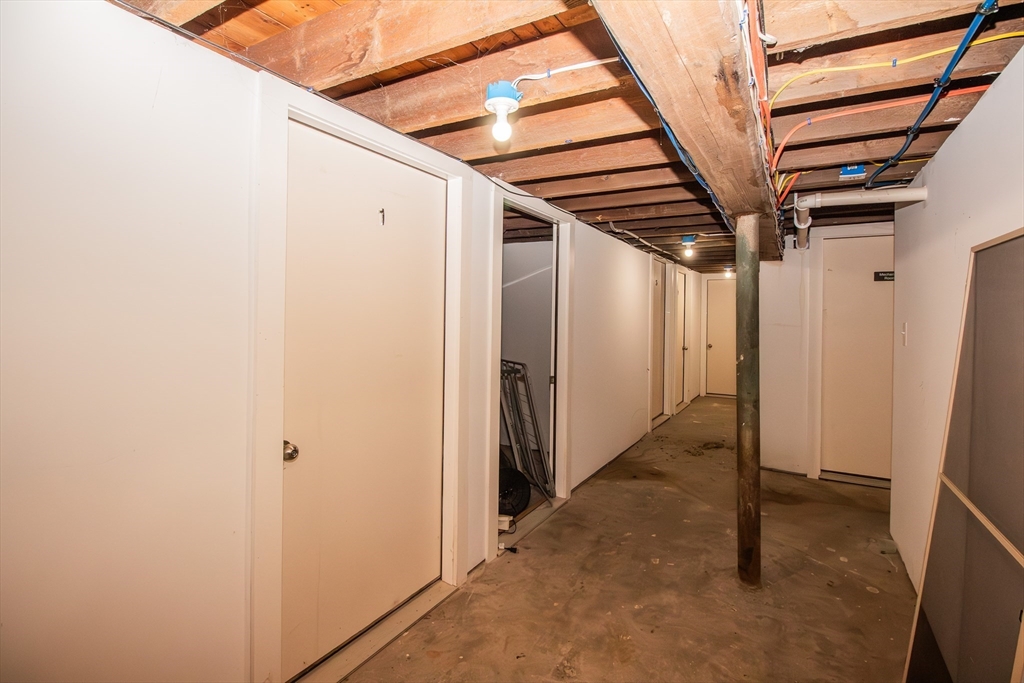 56 Cohasset Street Worcester, MA 01604 - Photo 30 of 33