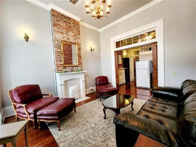 $1,725 | 740 Dumaine Street, New Orleans, LA 70116