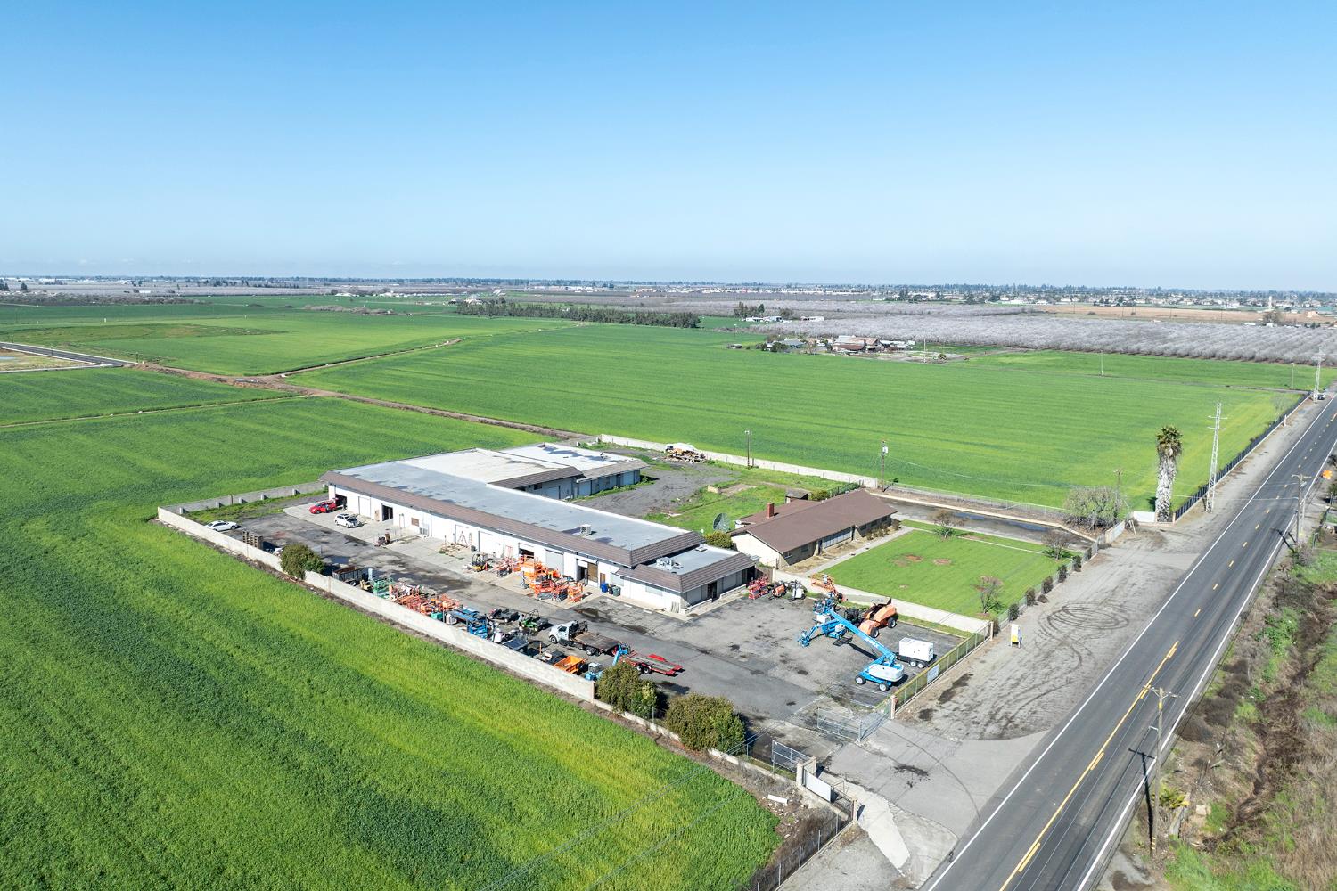 3941 Roselle Avenue Modesto, CA 95357 - Photo 11 of 13 a view of a city