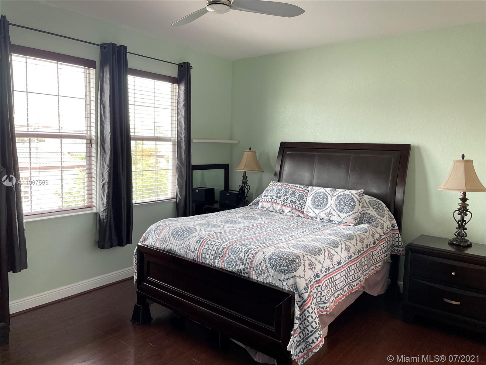 2668 Southwest 118 Road Miramar, FL 33025 - Photo 11 of 18 Gallery Image 11