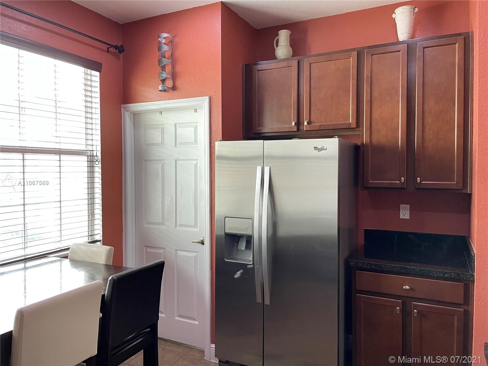 2668 Southwest 118 Road Miramar, FL 33025 - Photo 9 of 18 Gallery Image 9