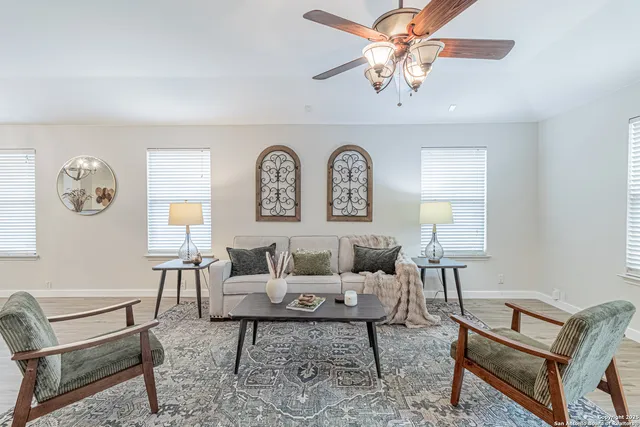 $280,000 | 5200 Columbia Drive, Cibolo, TX 78108