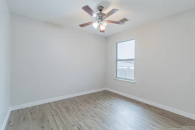 $280,000 | 5200 Columbia Drive, Cibolo, TX 78108