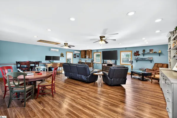 $690,000 | 218 Willowgreen Way, Greer, SC 29651