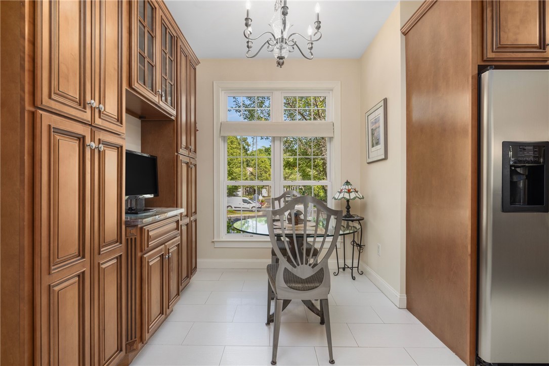 315 Old River Road, Unit 6 Lincoln, RI 02838 - Photo 8 of 47