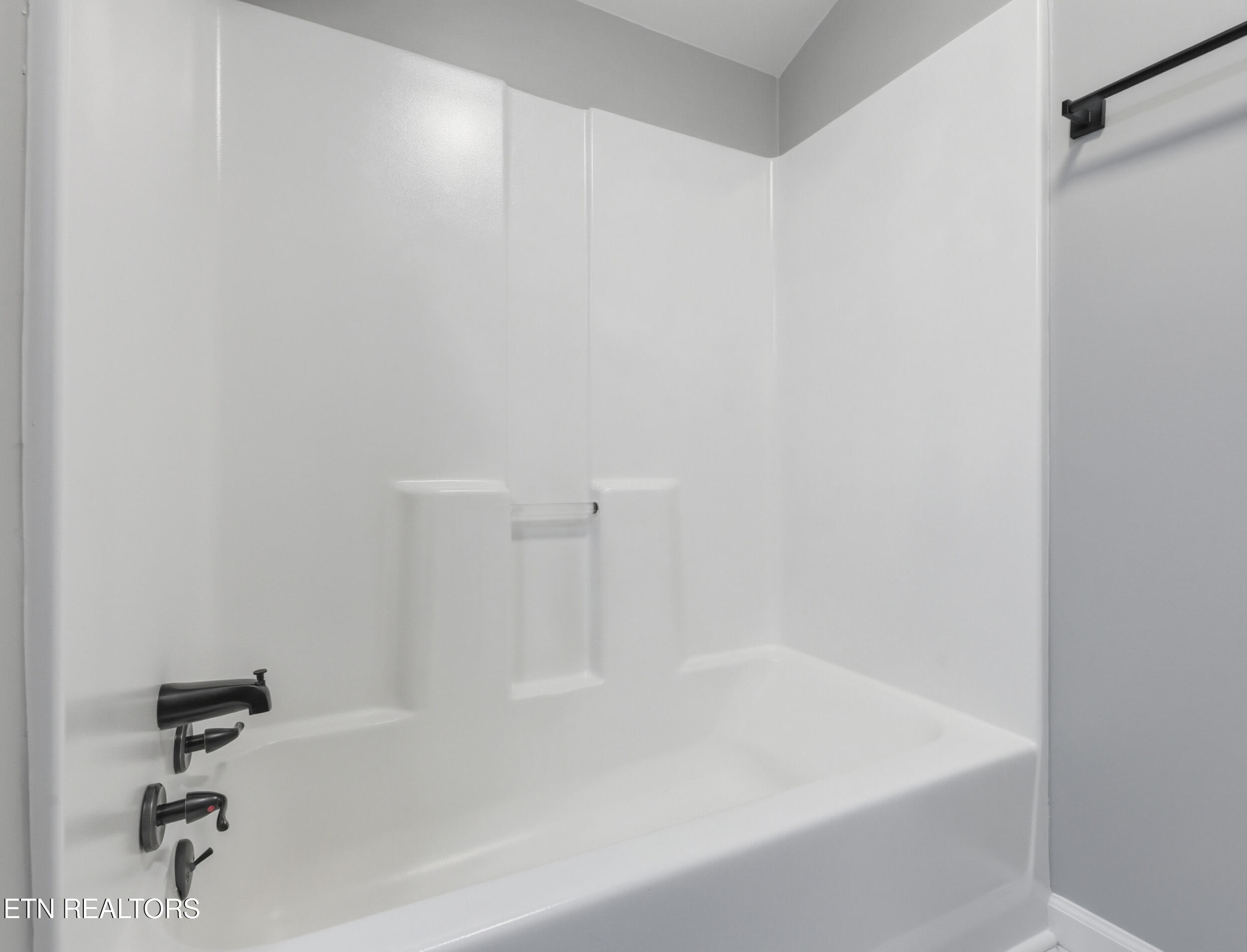 732 Butler Mill Road Maryville, TN 37803 - Photo 33 of 40 32_img_5609