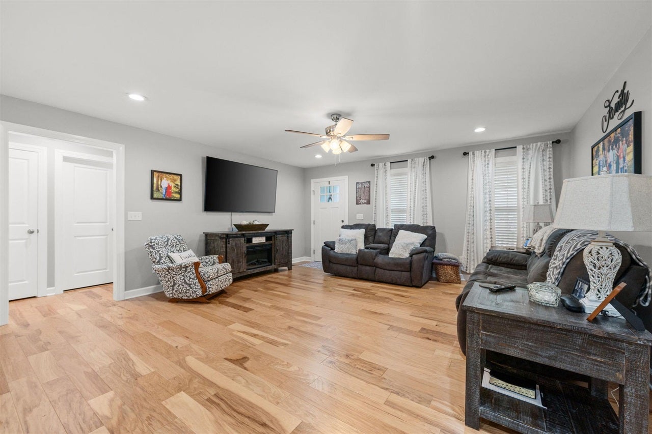 817 Witt Road Franklin, KY 42134 - Photo 16 of 31 Gallery Image 16