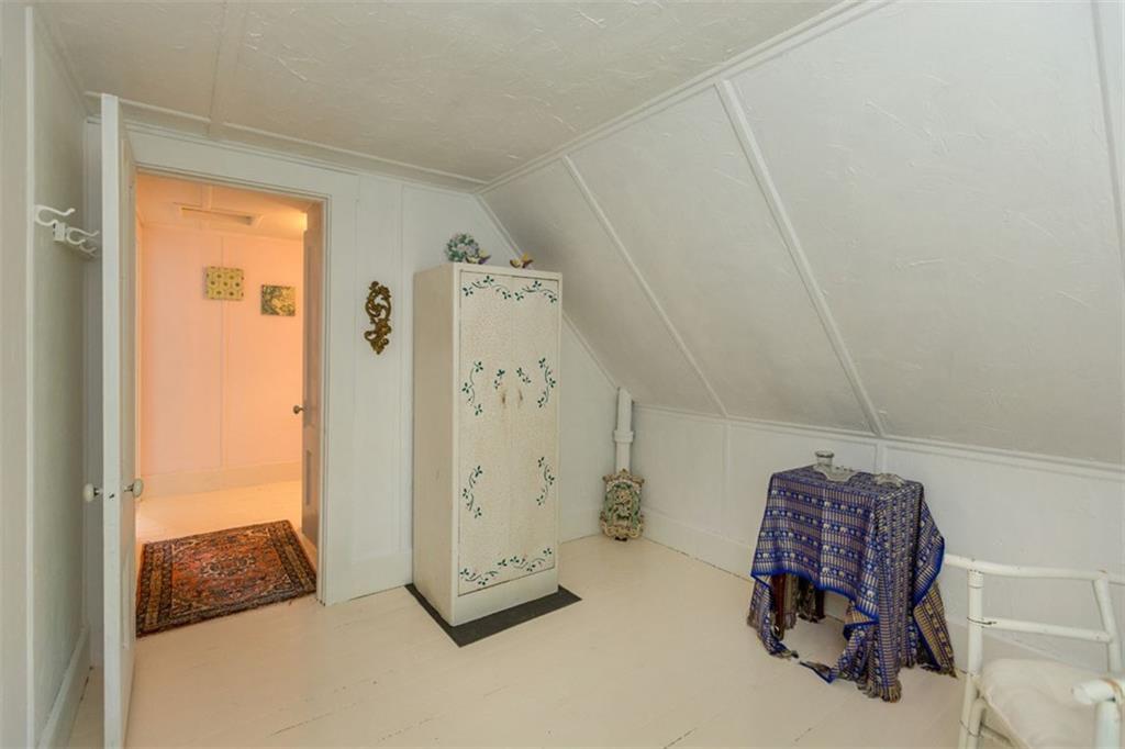 81 Lowells Cove Road Orrs Island, ME 04066 - Photo 22 of 28 3rd bedroom