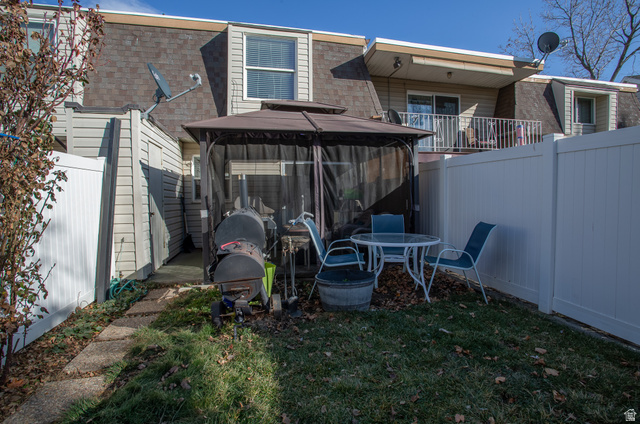 563 North 200 West Bountiful, UT 84010 - Photo 18 of 23