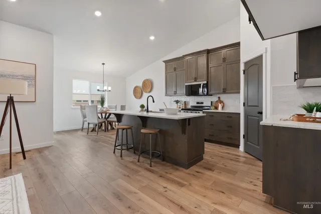 $364,000 | 115 West 13th Avenue, Jerome, ID 83338