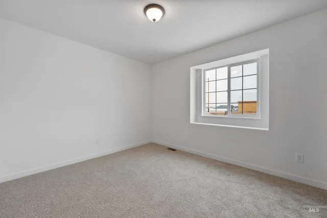 $364,000 | 115 West 13th Avenue, Jerome, ID 83338