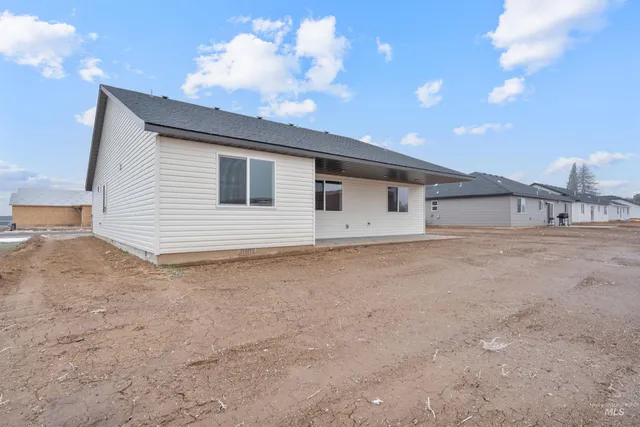 $364,000 | 115 West 13th Avenue, Jerome, ID 83338