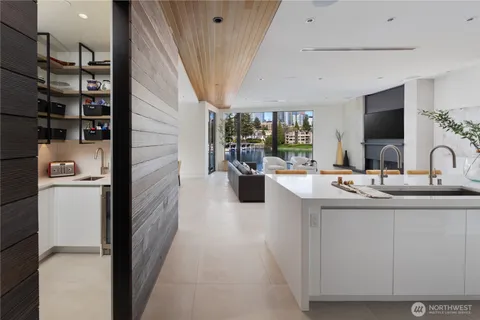 $11,700,000 | 9810 Southeast Shoreland Drive, Bellevue, WA 98004