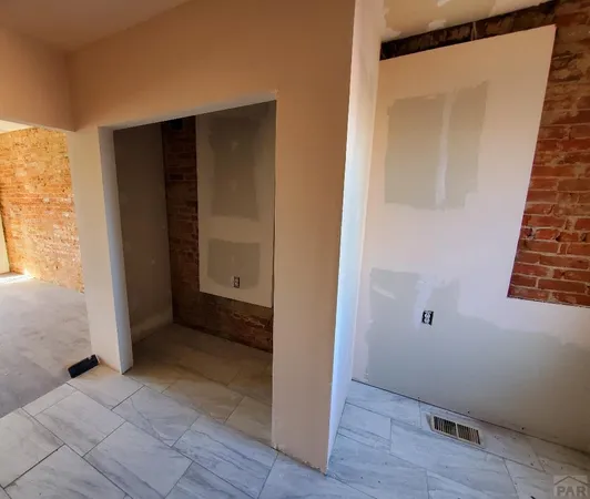 $1,300,000 | 115 West Evans Avenue, Pueblo, CO 81004