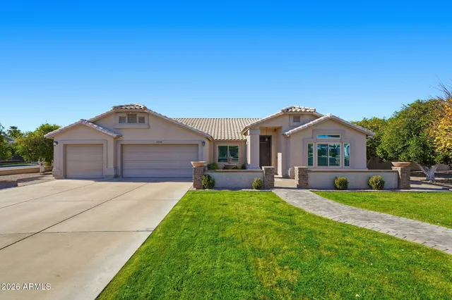 $3,000 | 1426 North Omaha Circle, Mesa, AZ 85205