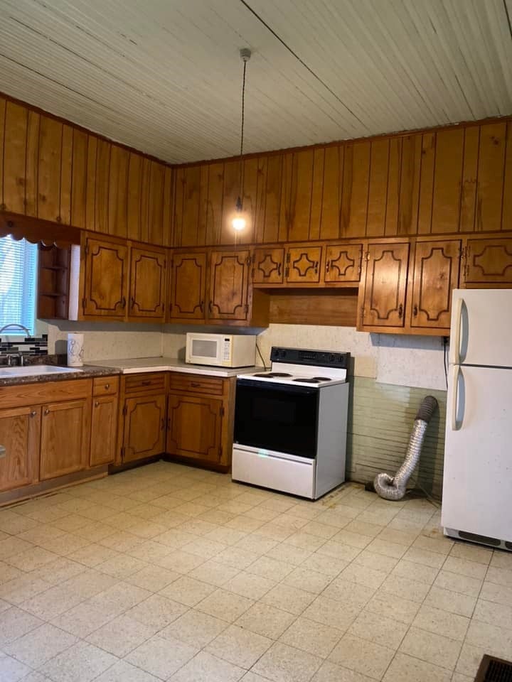 6452 Stinson Rdg Road Jewell Ridge, VA 24622 - Photo 7 of 29 Gallery Image 7