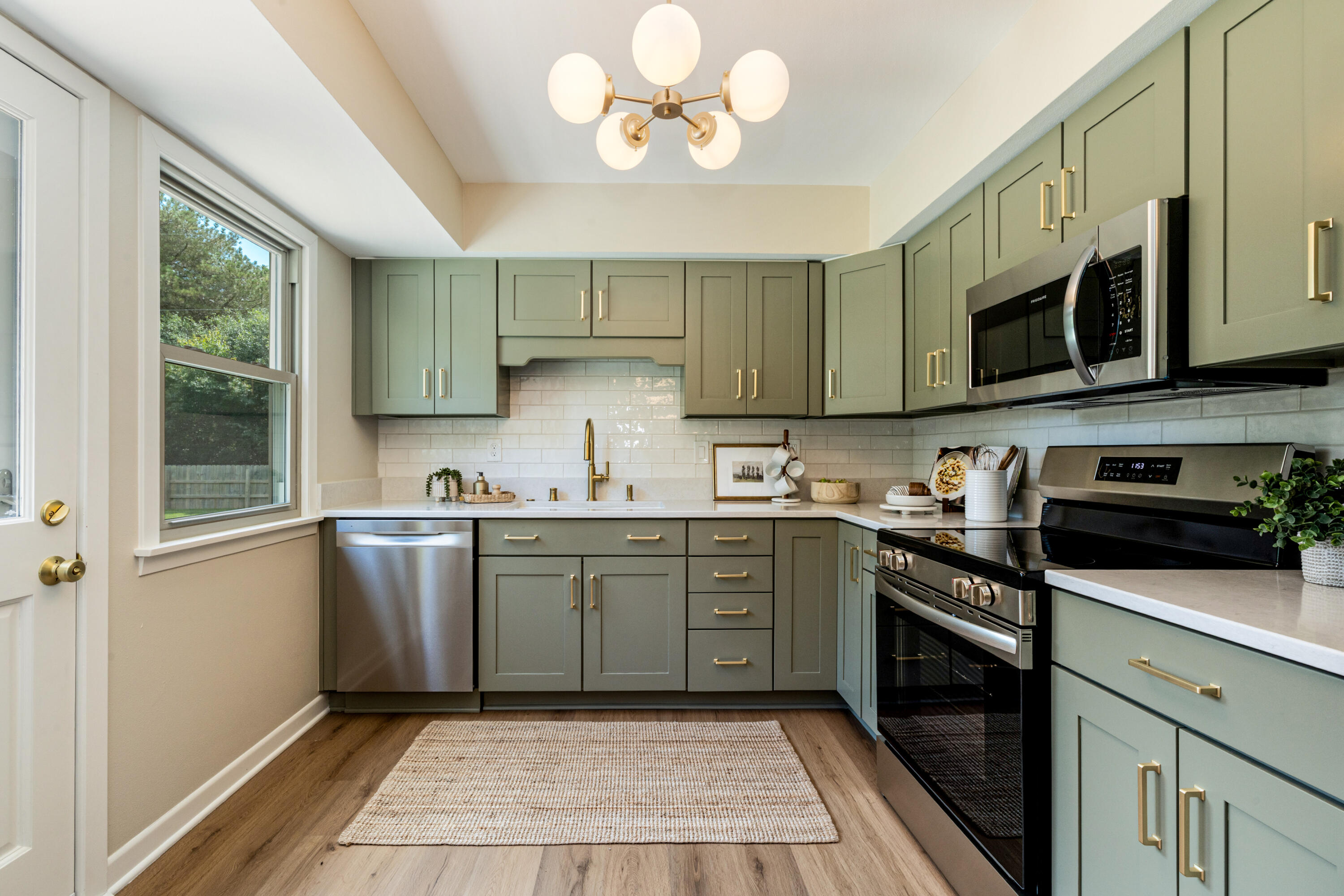 Kitchen 1