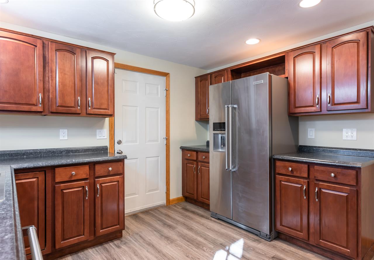 80 Bean Road Merrimack, NH 03054 - Photo 7 of 25