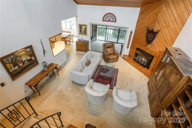 $340,000 | 1 Westridge Court, Unit B, Hendersonville, NC 28791