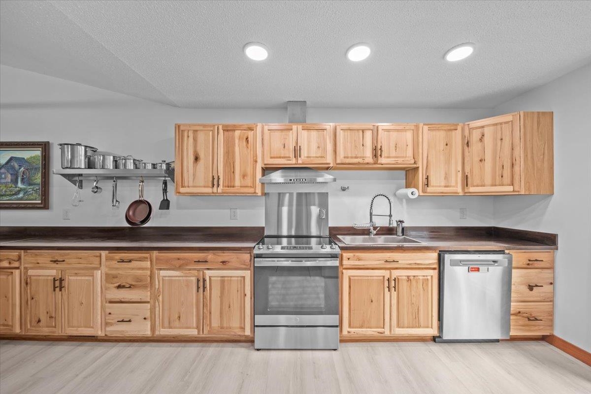 640 Old Rock Quarry Road Enoree, SC 29335 - Photo 11 of 28