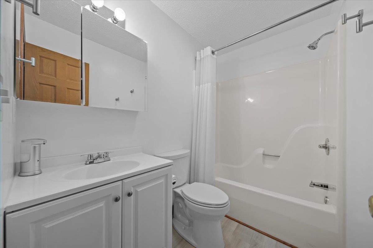 640 Old Rock Quarry Road Enoree, SC 29335 - Photo 18 of 28