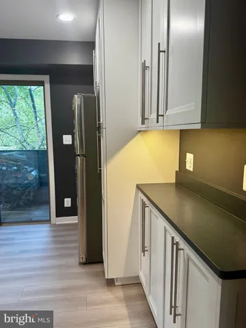 $2,950 | 2004 Quay Village Court, Unit 101, Annapolis, MD 21403