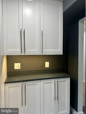 $2,950 | 2004 Quay Village Court, Unit 101, Annapolis, MD 21403