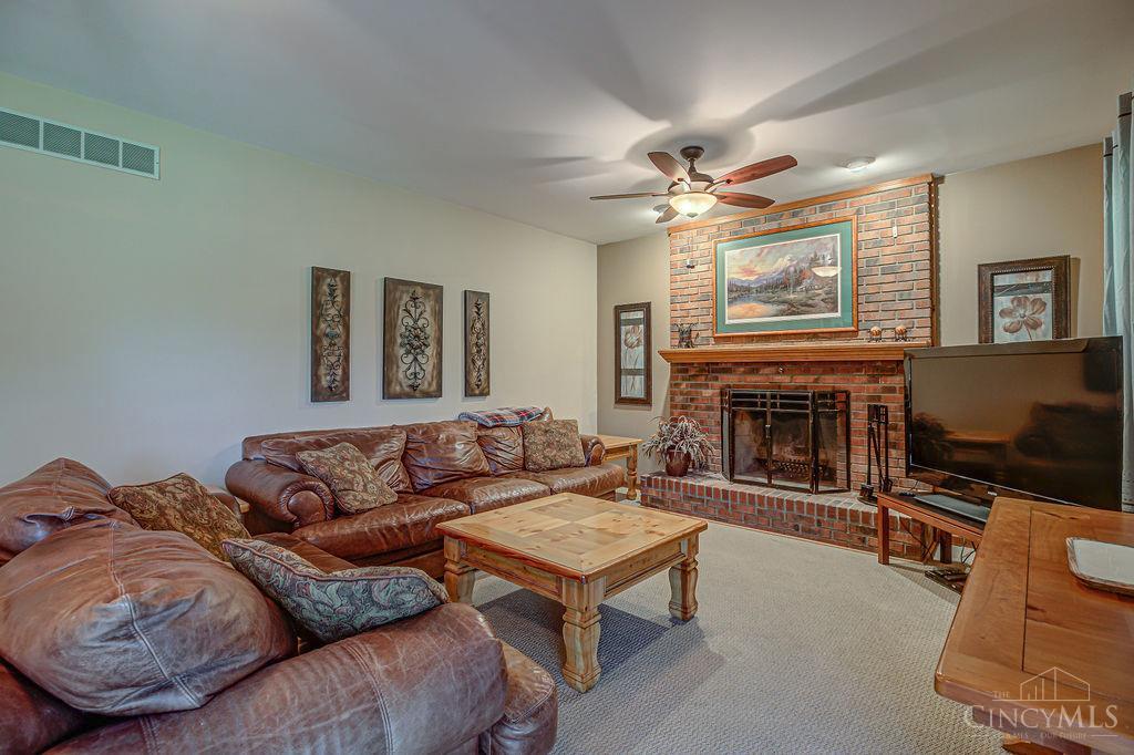 5935 Yankee Road Middletown, OH 45044 - Photo 9 of 56 Gallery Image 9