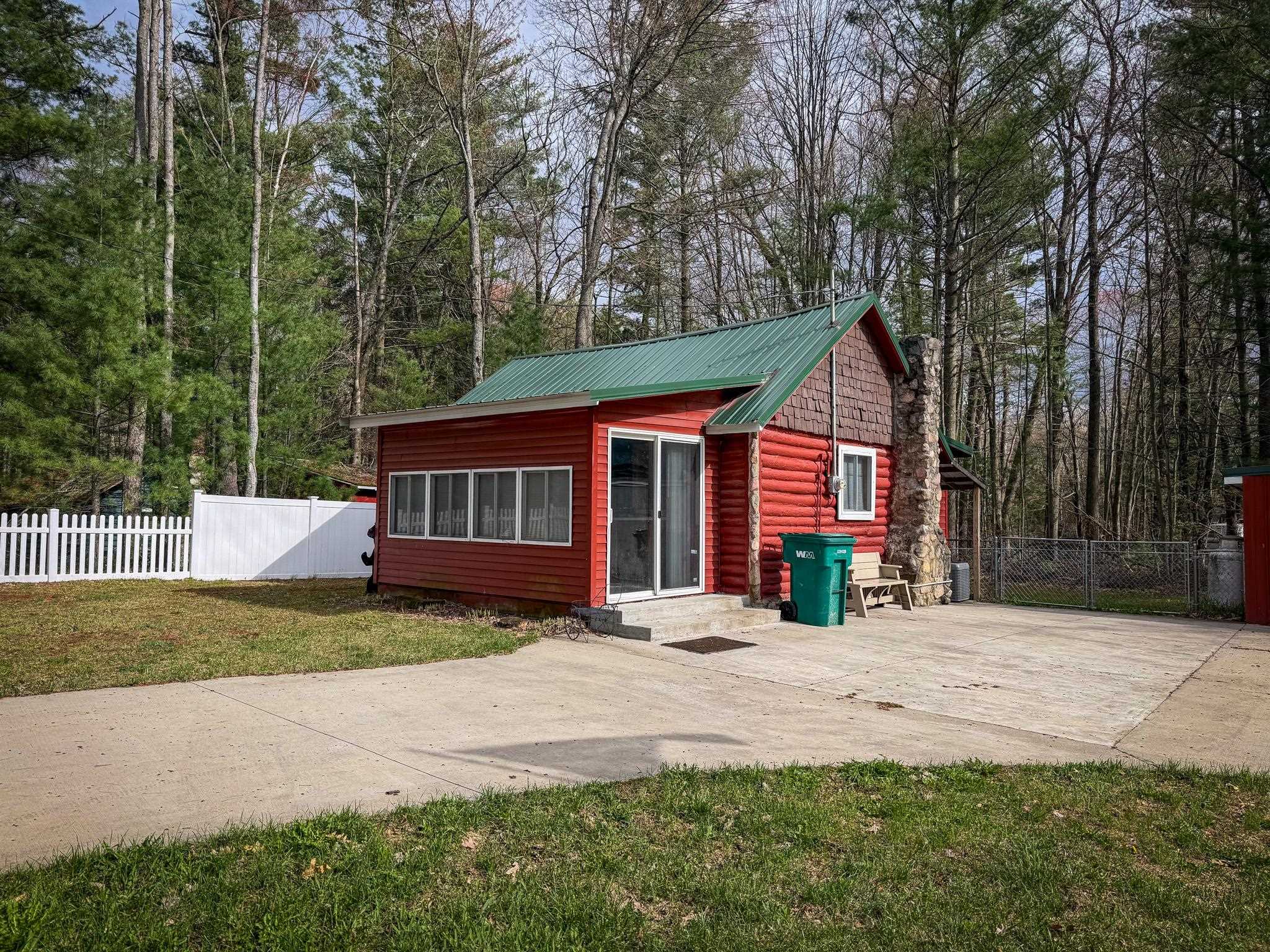 3042 East Stockwell Road Harrison, MI 48625 - Photo 2 of 38