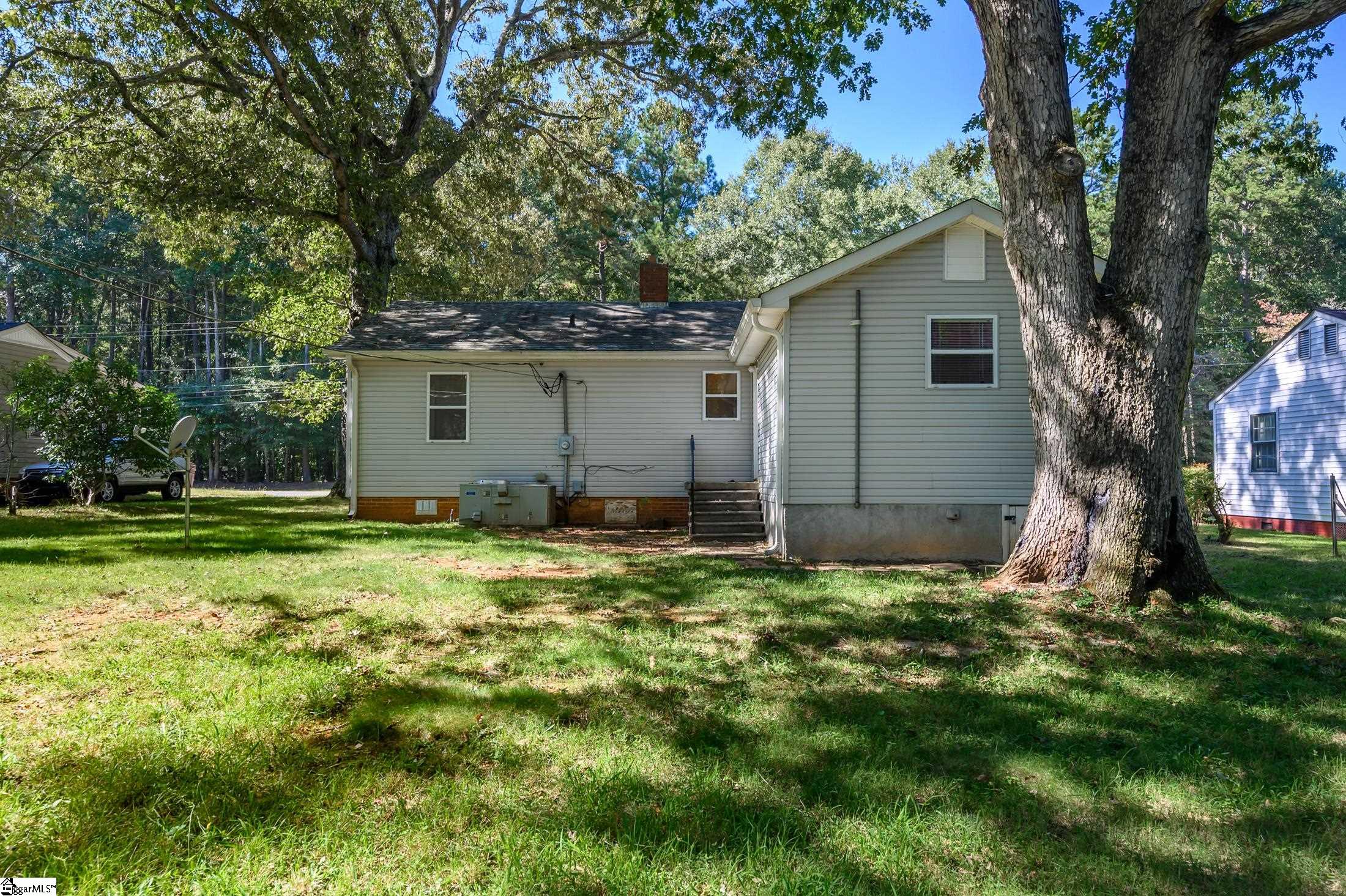 886 Greenville Street Pendleton, SC 29670 - Photo 3 of 29 Gallery Image 3